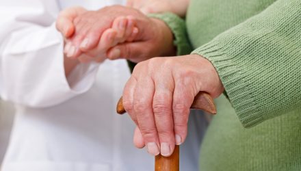 Assistant de soins en gérontologie ASG
