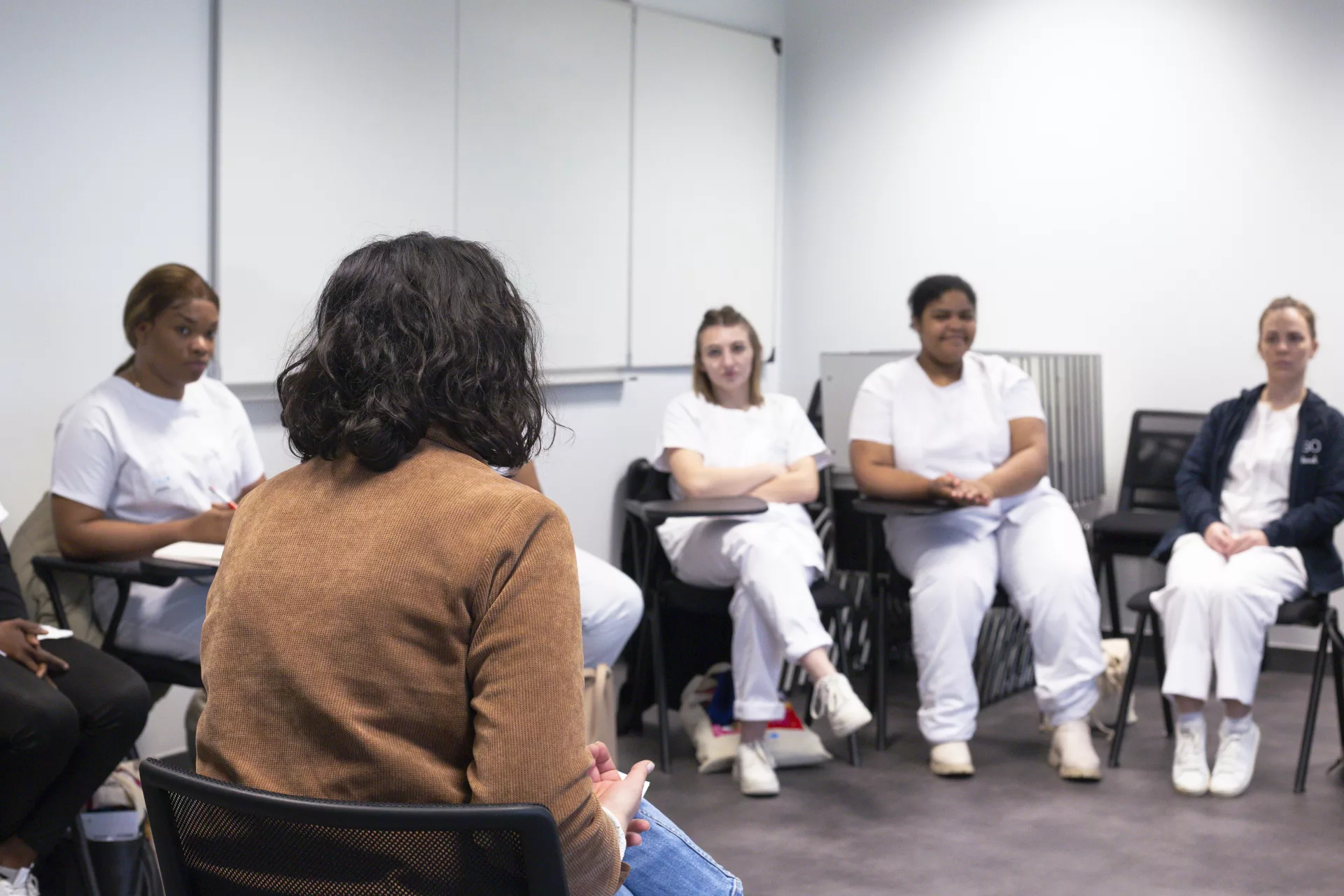 Devenir aide soignant en alternance