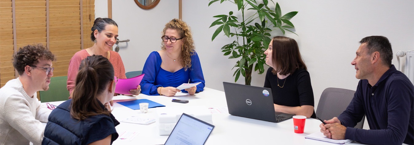 Formation management