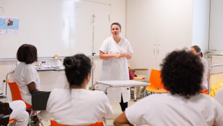 Formation Actualisation des compétences des aides-soignants.